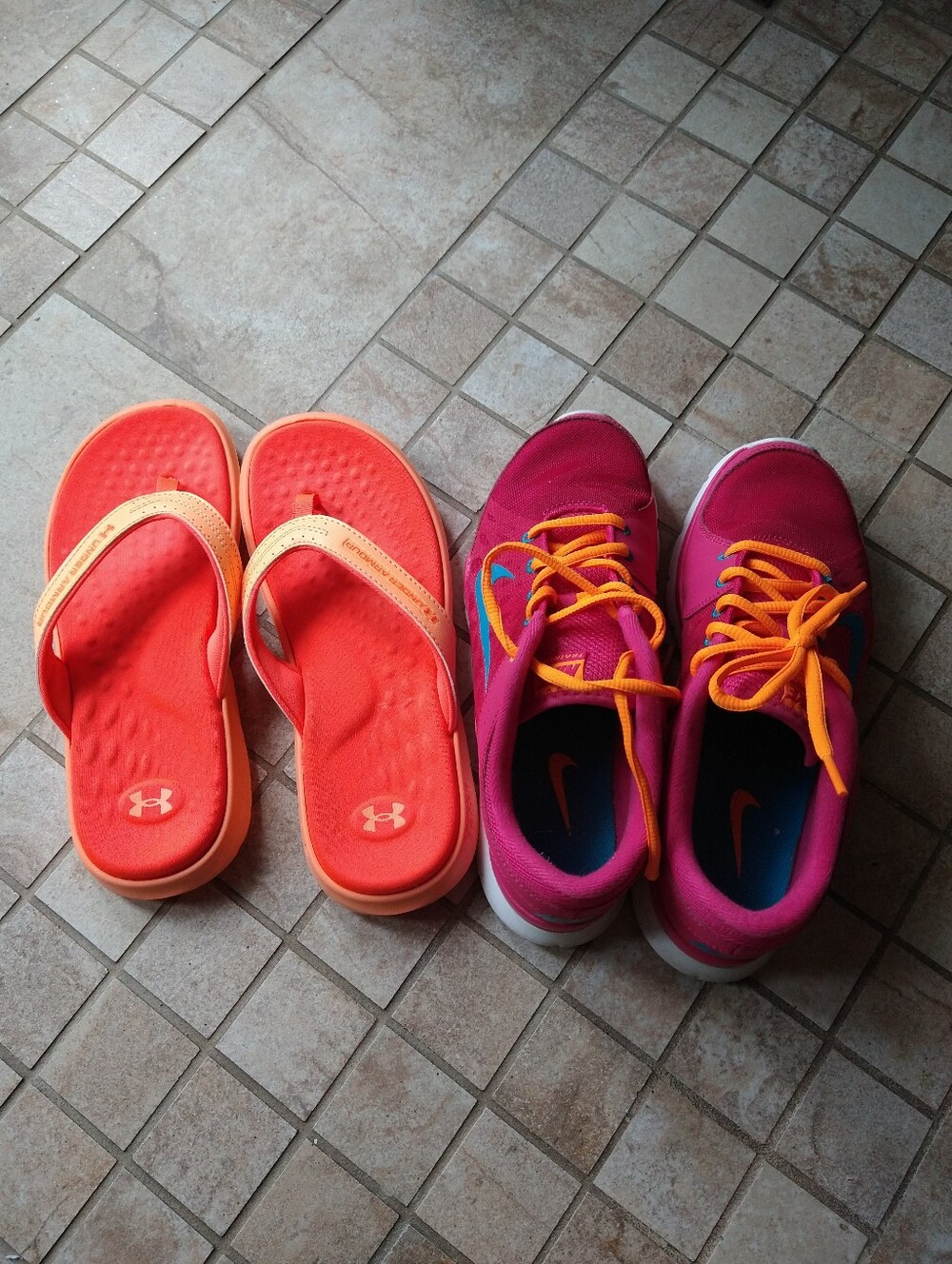Nike +Under Armour💖 Sneaker Sz 7.5+ Flip Flops Size 8💖